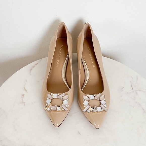 NEW Donald J. Pliner Womens Suzette Beige Patent Rhinestone Pumps Size 7 - Picture 3 of 8